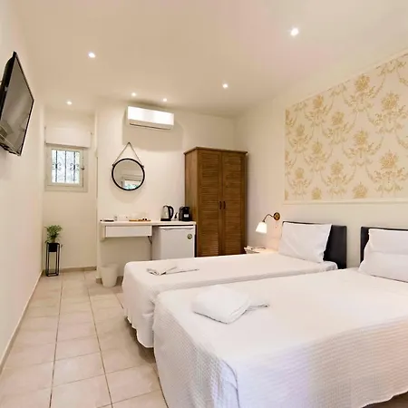 Seascape Elegant Gouvia Marina Apartment Kontokali