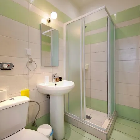 Seascape Elegant Gouvia Marina Apartamento Kontokali