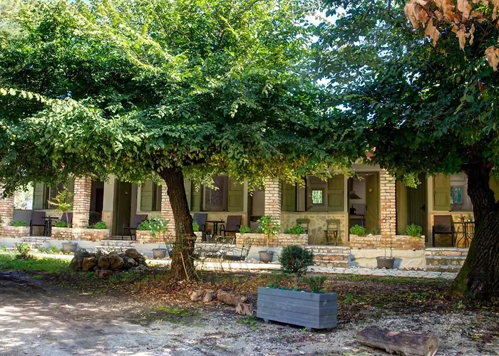 Martaki Gouvia Marina *