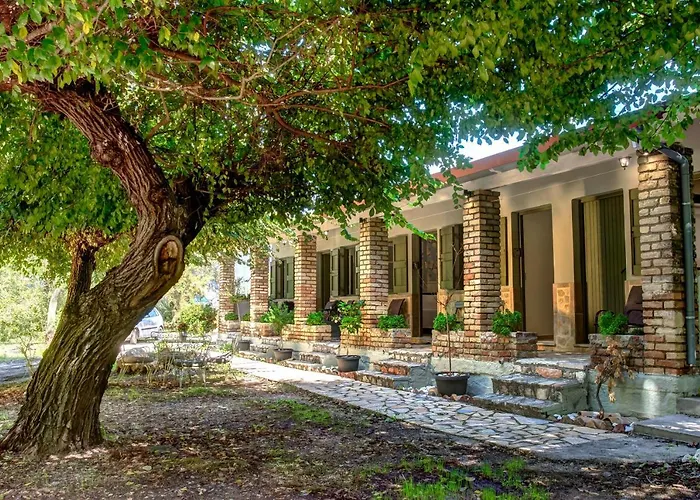 Martaki Gouvia Marina *