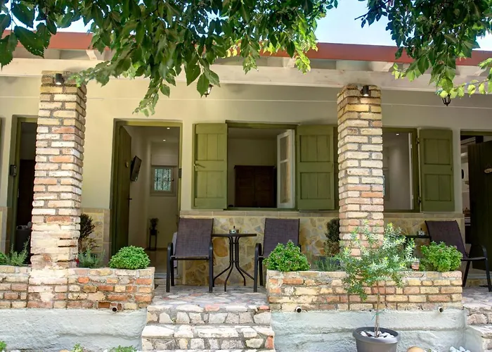 Martaki Gouvia Marina