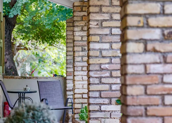 Martaki Gouvia Marina *