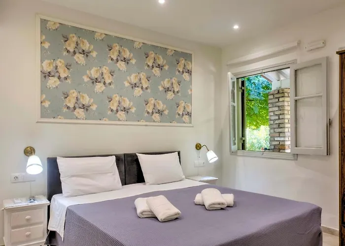 Martaki Gouvia Marina